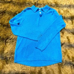 Saks Fifth Avenue. ( Real Clothes ) blue sweater